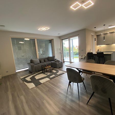 Modern Living In ブダペスト エクステリア 写真