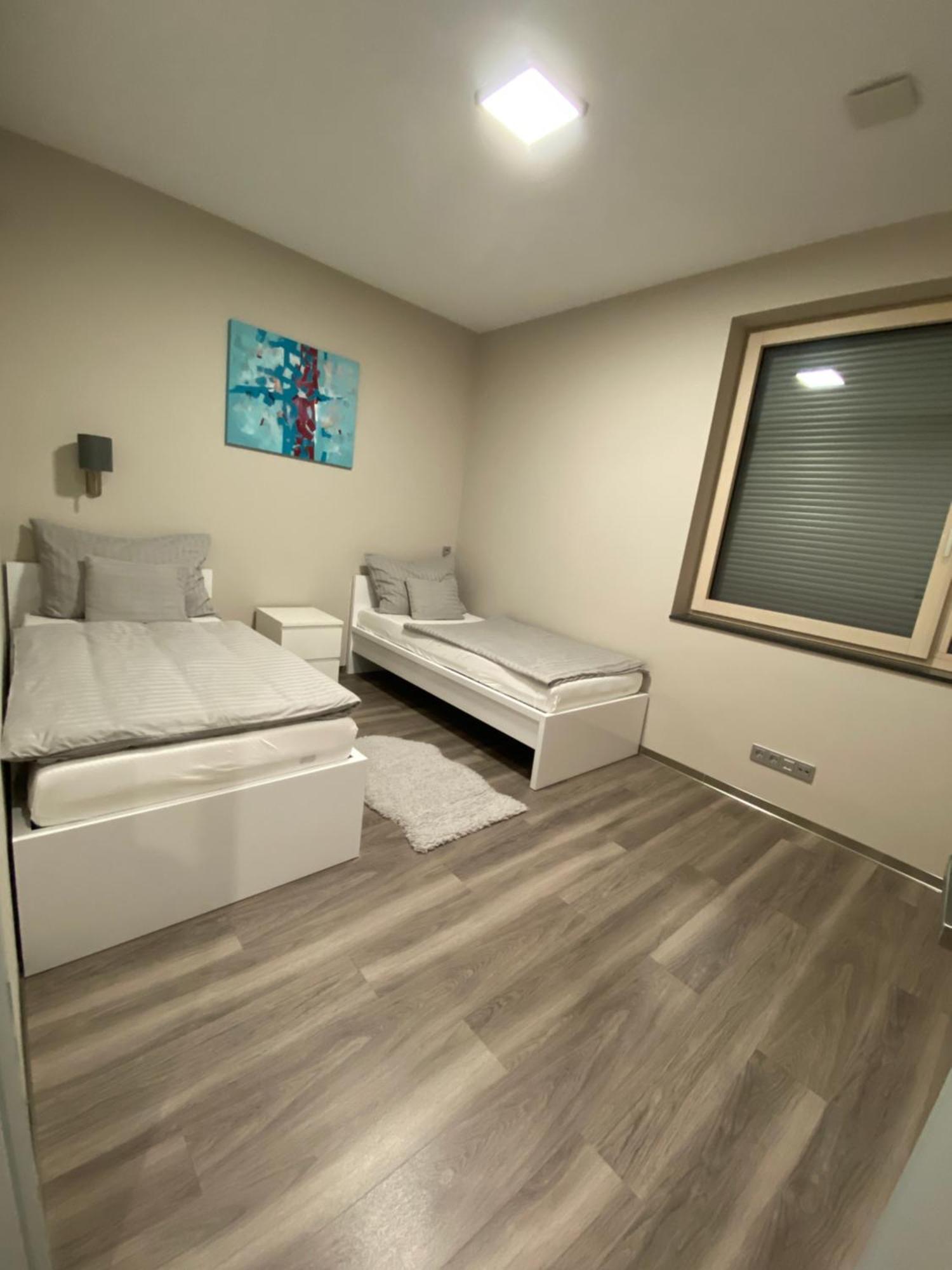 Modern Living In ブダペスト エクステリア 写真